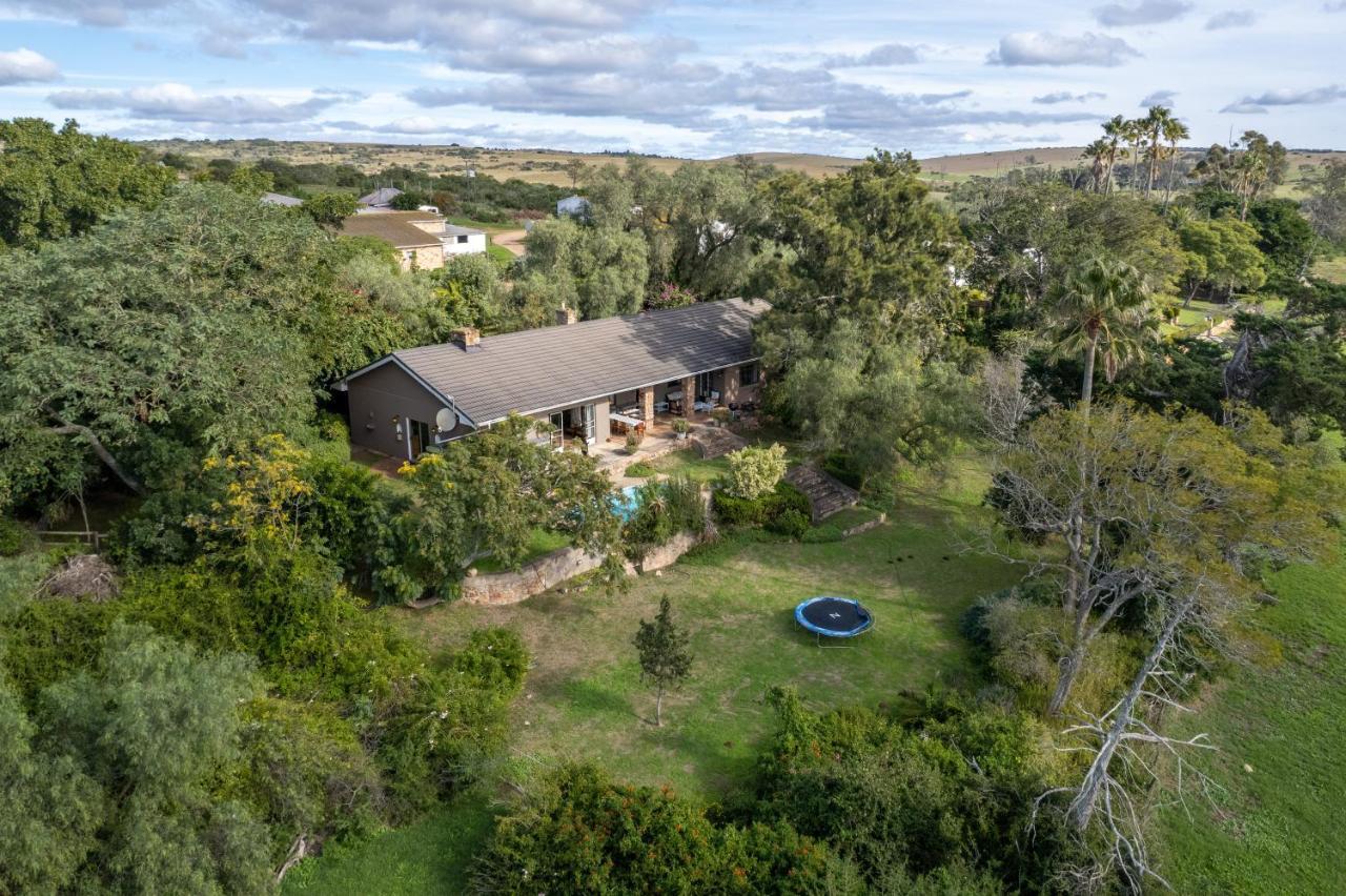 Tygerfontein Safari Villa アマカーラ・ゲーム・リザーブ エクステリア 写真